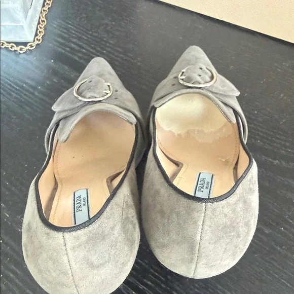 Prada Gray Suede Pointed-Toe Pumps - Calzature Donna - Picture 5 of 8